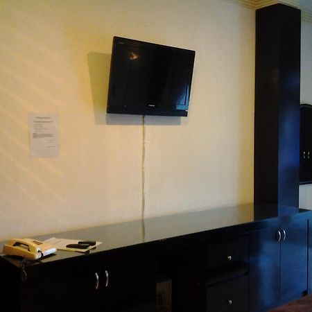 Hotel Mesir Surabaya Bagian luar foto